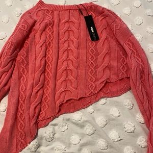 Fashion Nova NWT cropped sweater size medium
